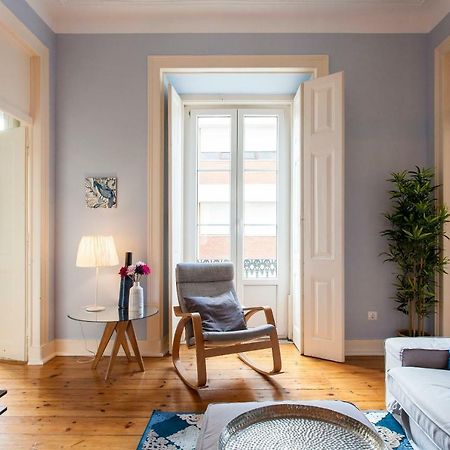 Bairro Alto 3 Bedroom Patio Flat! Lisbon Exterior photo